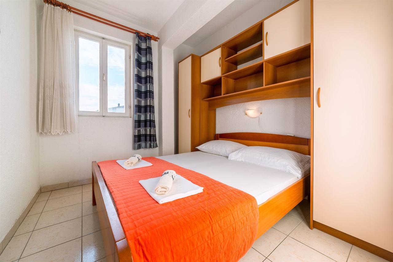 Apartments Zanze Vodice Exteriör bild