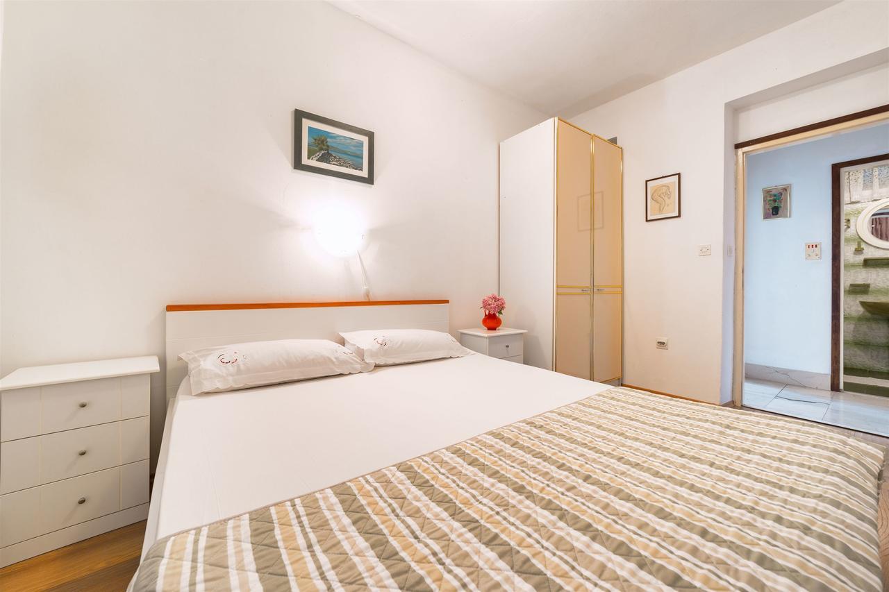 Apartments Zanze Vodice Exteriör bild