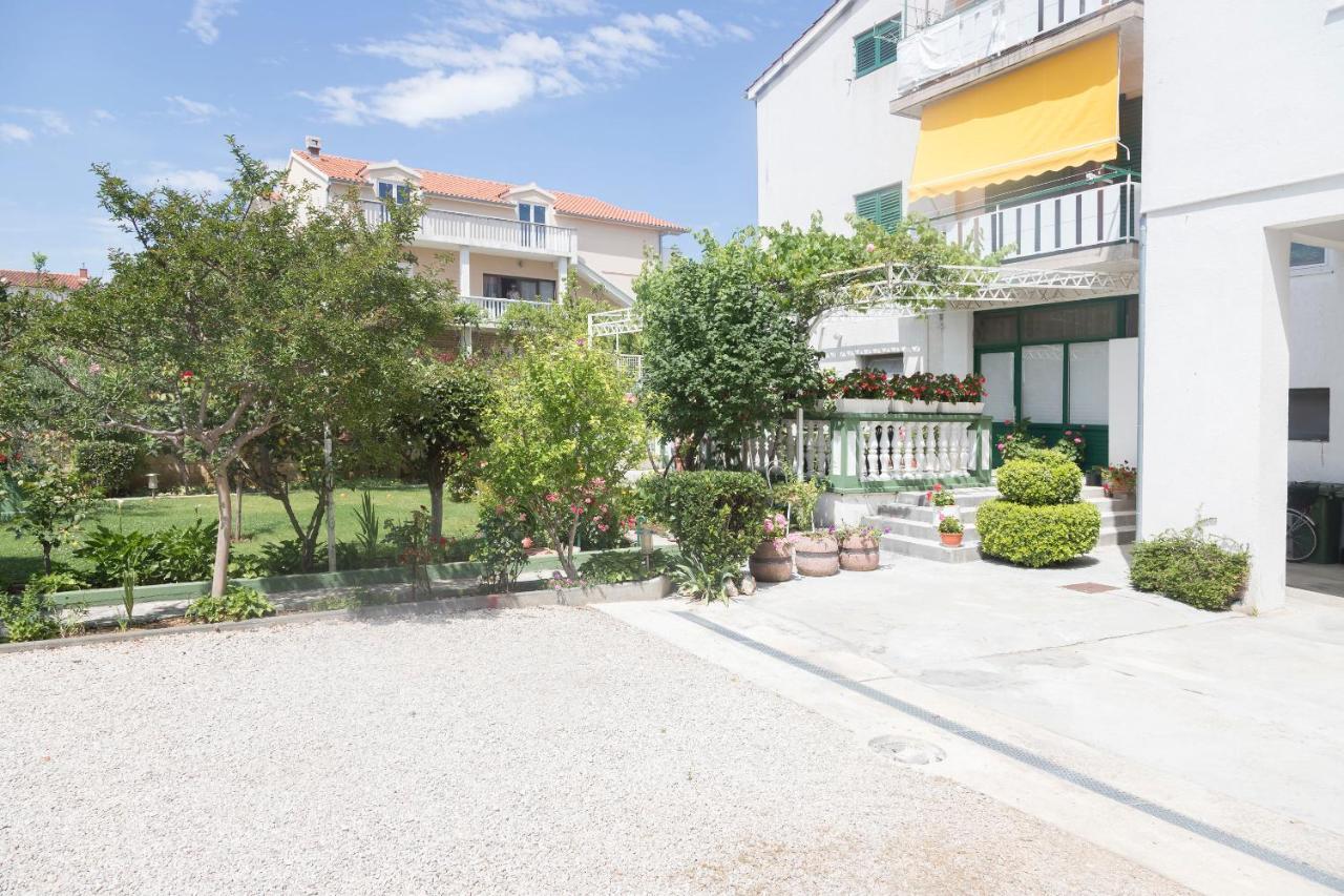 Apartments Zanze Vodice Exteriör bild